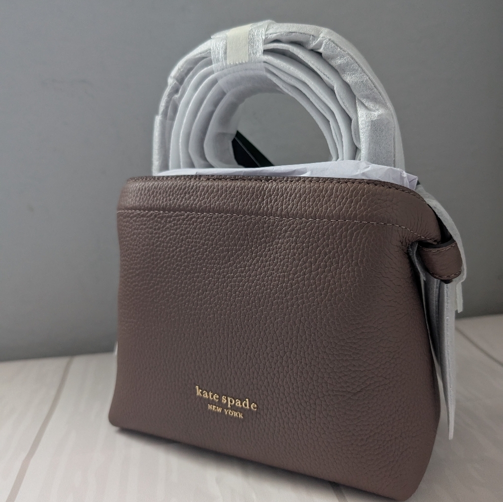 NWT Kate Spade KD067 Knott Pebbled Leather Mini Crossbody Tote Warm Acorn